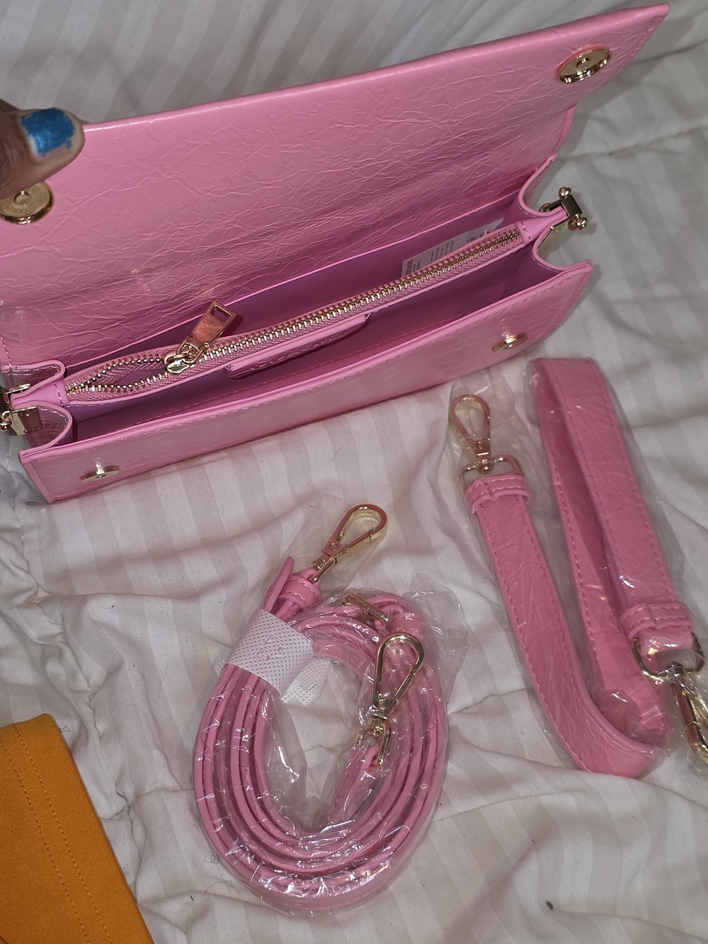 Pink Chain-Handle Bag - Picture 5 of 5